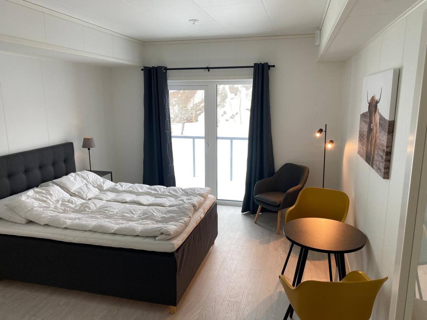 Lovely Serviced Studio Apartment In Lofoten! Сволвер Екстериор снимка